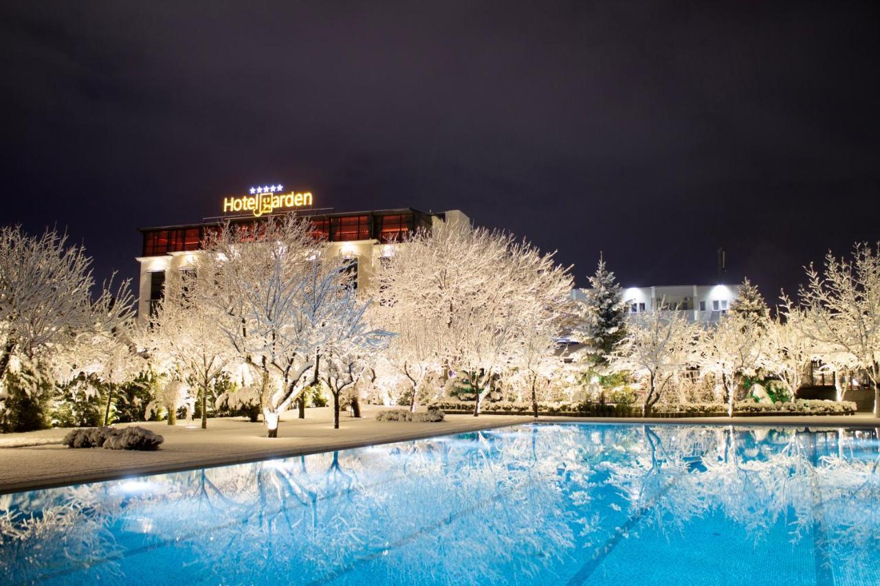 Hotel Garden Prisztina Zewnętrze zdjęcie