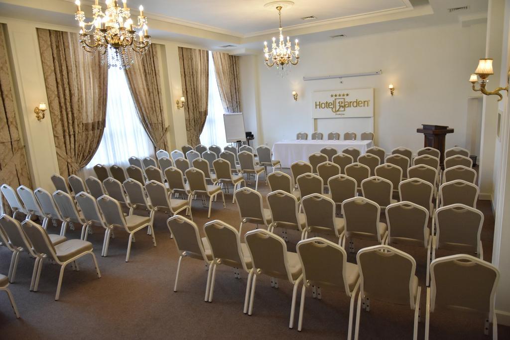 Hotel Garden Prisztina Zewnętrze zdjęcie