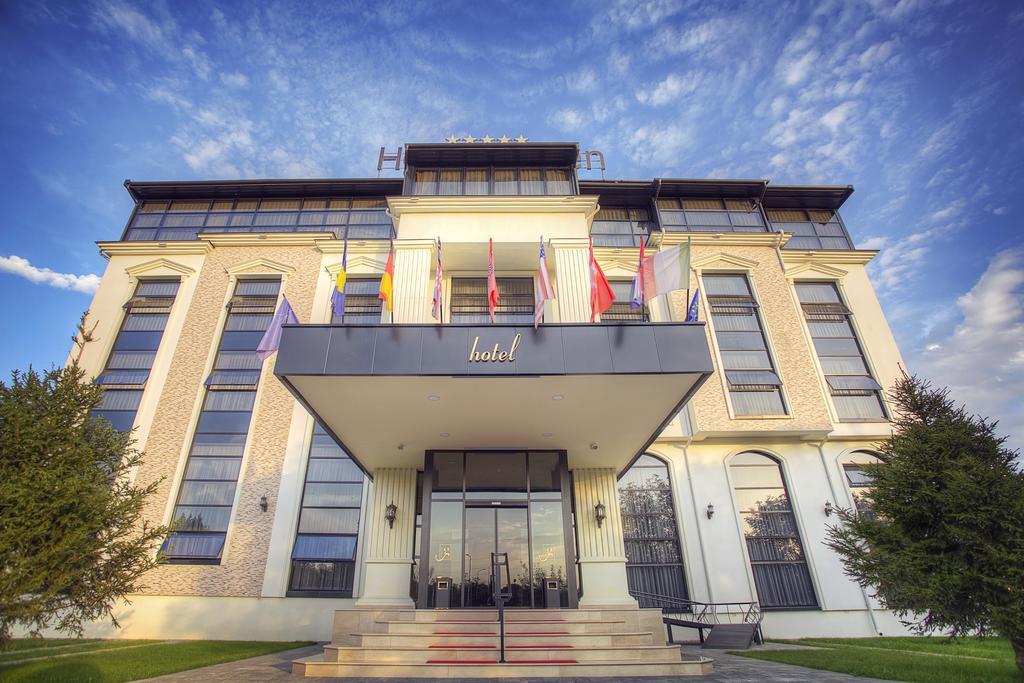 Hotel Garden Prisztina Zewnętrze zdjęcie
