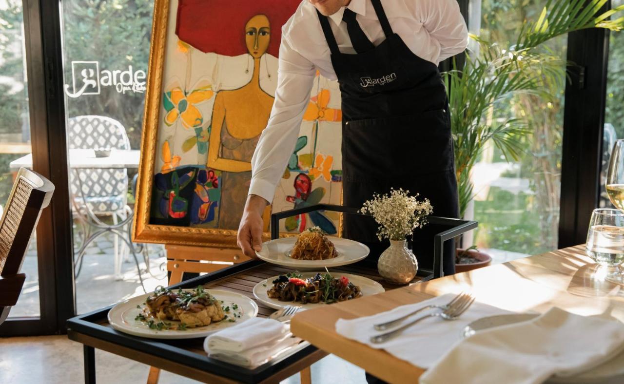Hotel Garden Prisztina Zewnętrze zdjęcie