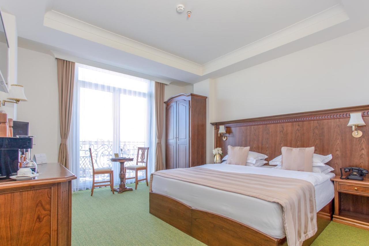Hotel Garden Prisztina Zewnętrze zdjęcie