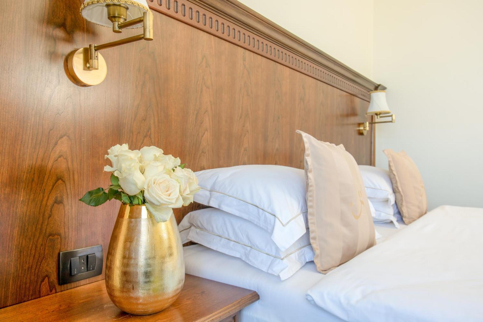 Hotel Garden Prisztina Zewnętrze zdjęcie
